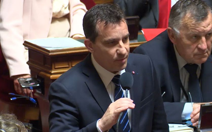 Le parlementaire lotois a interpellé la ministre de l’Agriculture sur la question des pensions de retraite des agriculteurs aussi élus locaux.