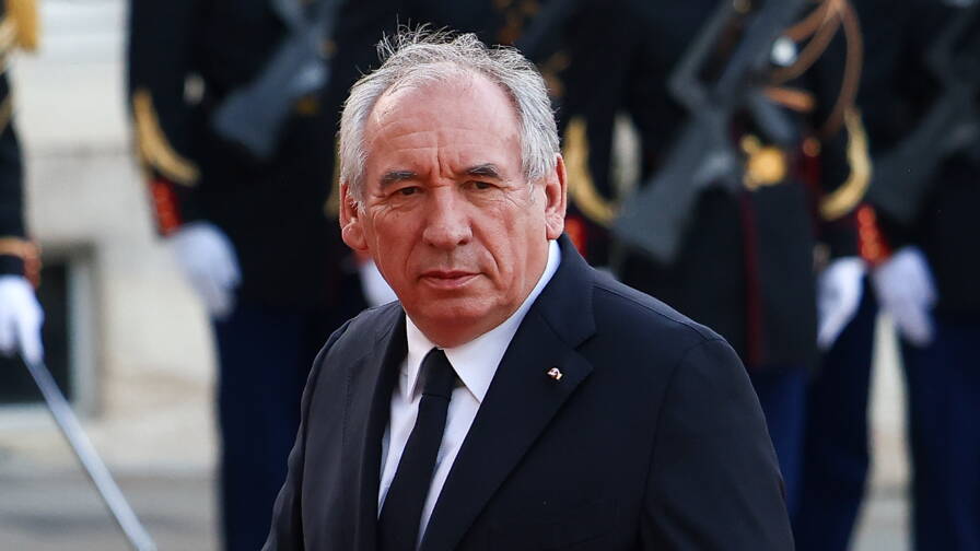 Le Premier ministre vise sur la p&eacute;dagogie.