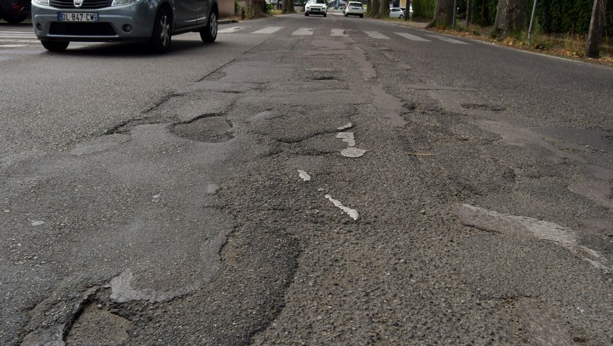 , Nids-de-poule, crevasses&hellip; l&rsquo;Association des maires de France &eacute;pingle l&rsquo;&Eacute;tat sur le manque d&rsquo;entretien des routes et demande une aide