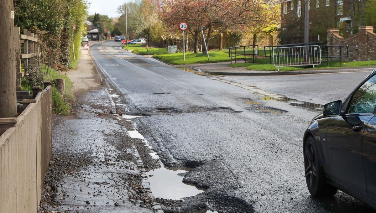 , Pays Basque : des routes effondr&eacute;es et des co&ucirc;ts sur&eacute;lev&eacute;s
