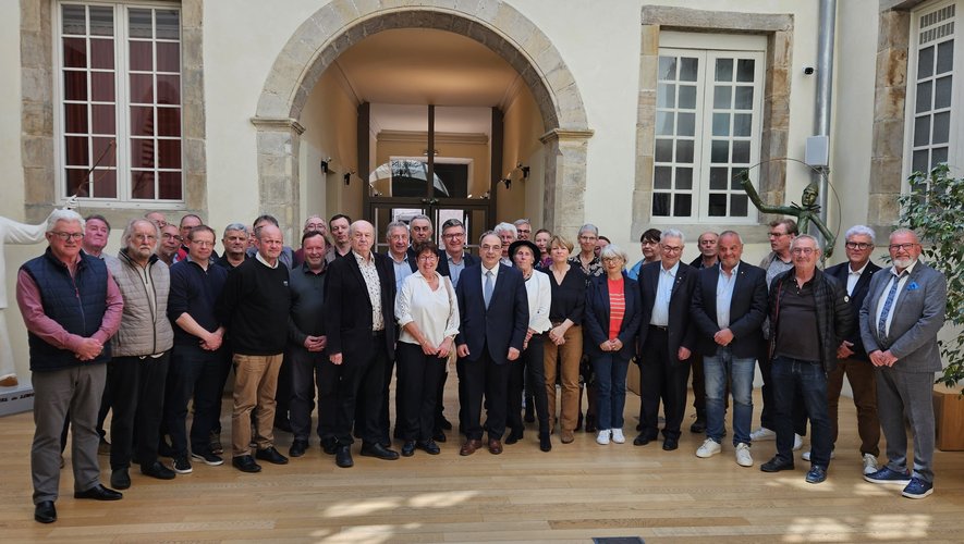 , Pour son 4e salon des communes et des territoires, l’Association des Maires de l’Aude a choisi Limoux