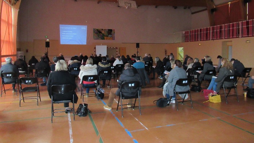 , Formation des élus par le CFMEL