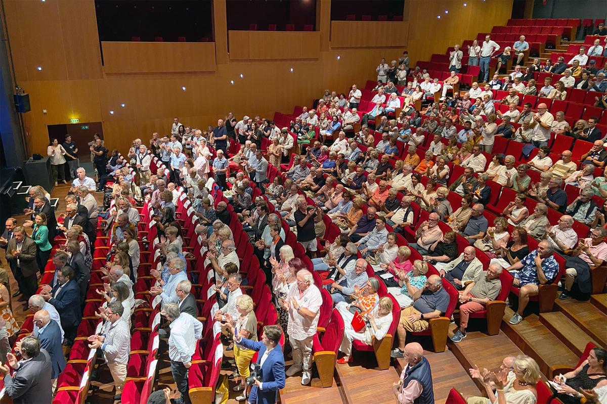 Le public à l’Olympia pour David Lisnard.