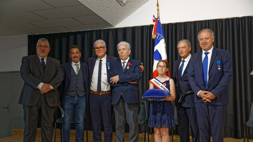 , Le maire d’Alairac Marc Adivèze, promu chevalier de l’ordre national du Mérite