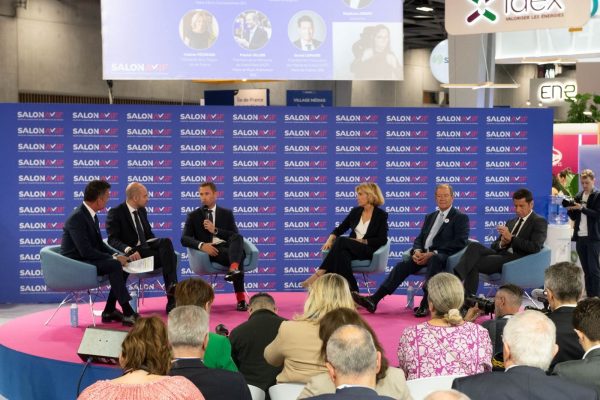 , Salon de l&rsquo;AMIF : le moral des maires en berne &agrave; l&rsquo;approche des municipales