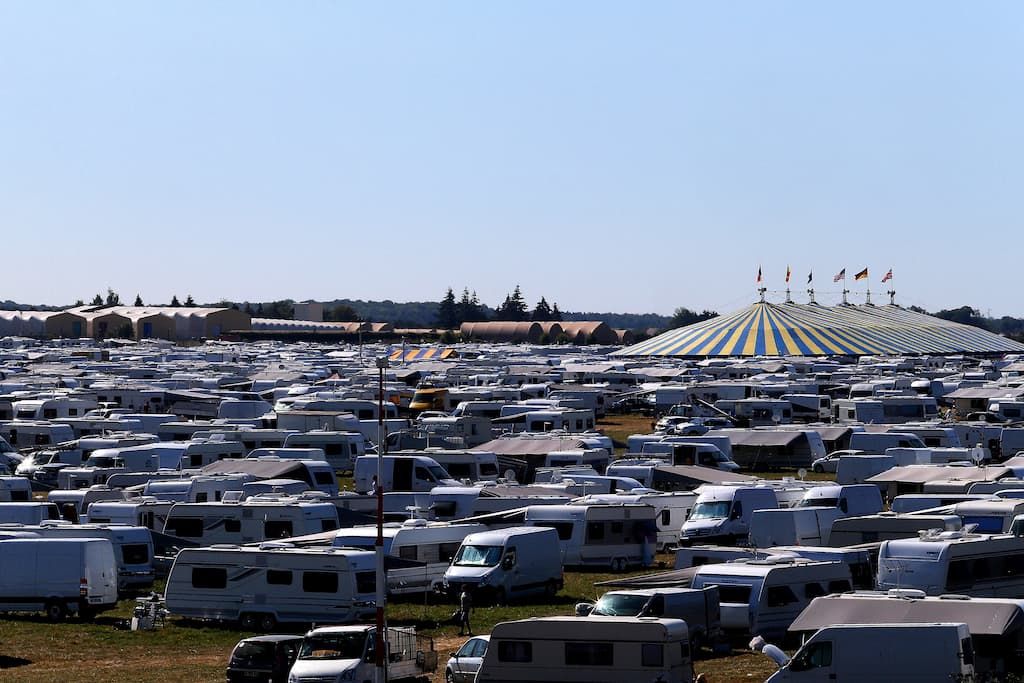 , Nuisances, déchets, insécurité… Des élus s’insurgent contre un rassemblement massif de gens du voyage en Moselle