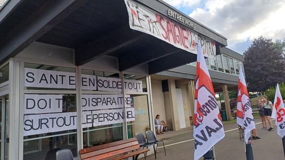 , Visite du ministre de la Sant&eacute; dans les h&ocirc;pitaux de la Mayenne : &eacute;lus locaux et syndicats rassur&eacute;s mais prudents