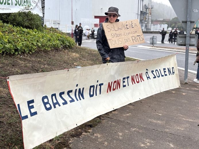 Les habitants qui ont participé à la manifestation ont rappelé leur droit à vivre sainement.