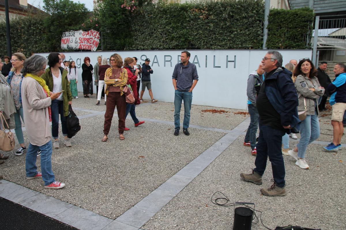 , B&eacute;arn : &agrave; Monein, les professeurs toujours mobilis&eacute;s en cette rentr&eacute;e contre la suppression du poste de principal adjoint
