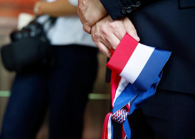 Une écharpe de maire, à Fontainebleau (Seine-et-Marne), en juin 2025.