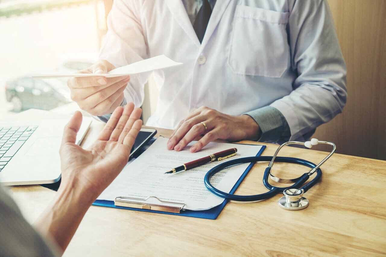 , Hôpitaux, médecins, déserts médicaux : les maires de la Sarthe prennent le pouls de la santé