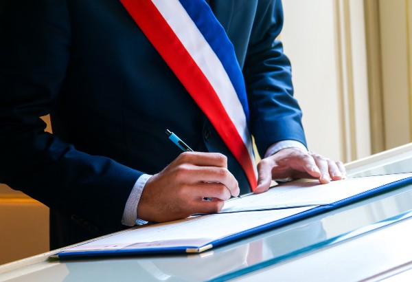 , Statut de l’élu local : la loi est enfin publiée
