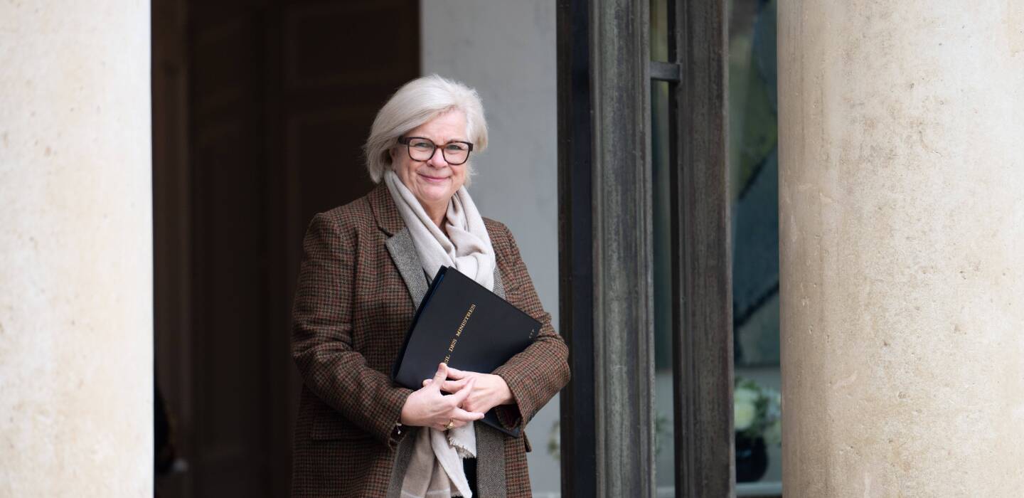 , Catherine Vautrin chouchoute les élus locaux