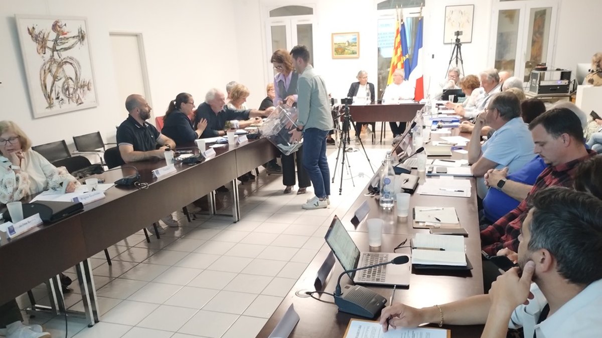 Au premier conseil municipal de Claira