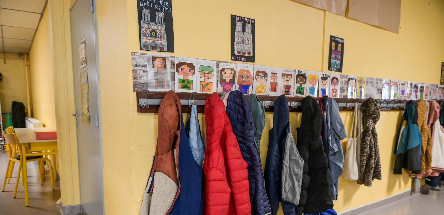 , Les fermetures de classes scolaires, le calvaire des élus locaux