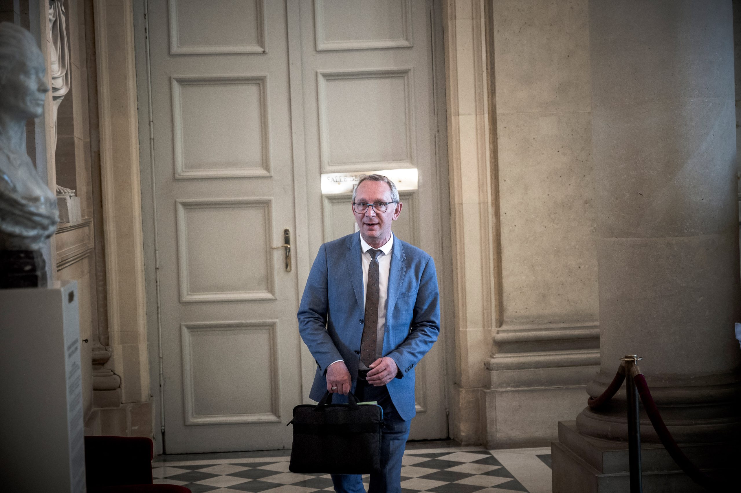 Les députés proposent un service public de la formation des élus locaux