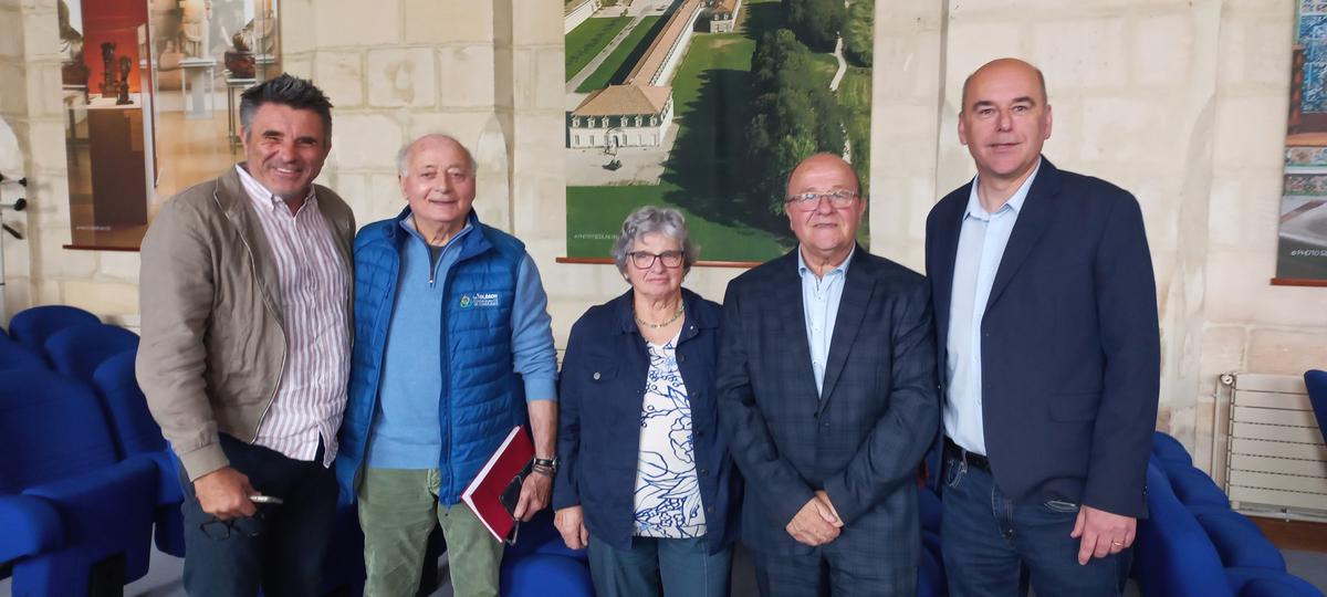 , Rochefort : l’association des maires, un enjeu politique discret mais réel